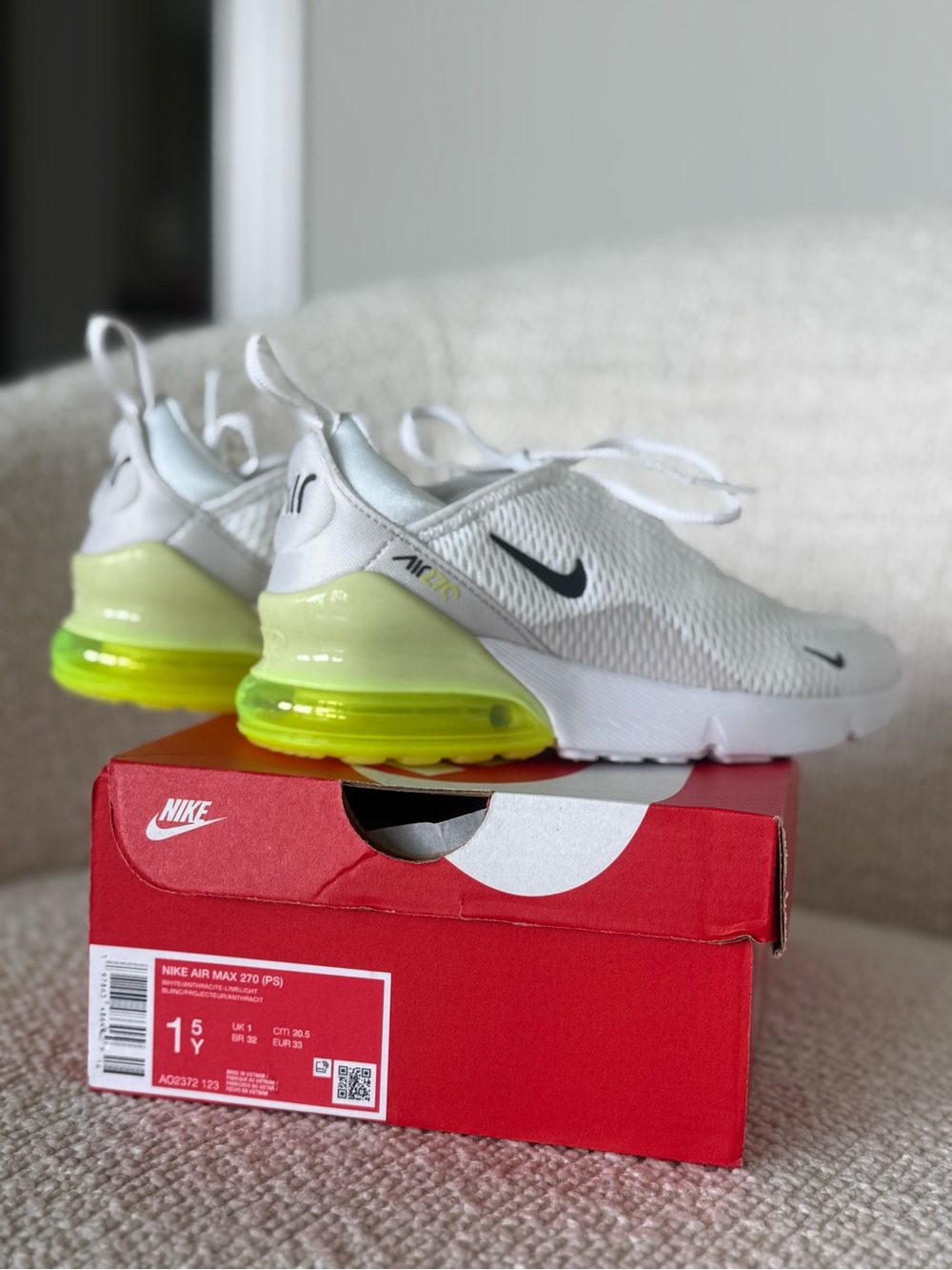 Nike Air Max 270 Sneakers